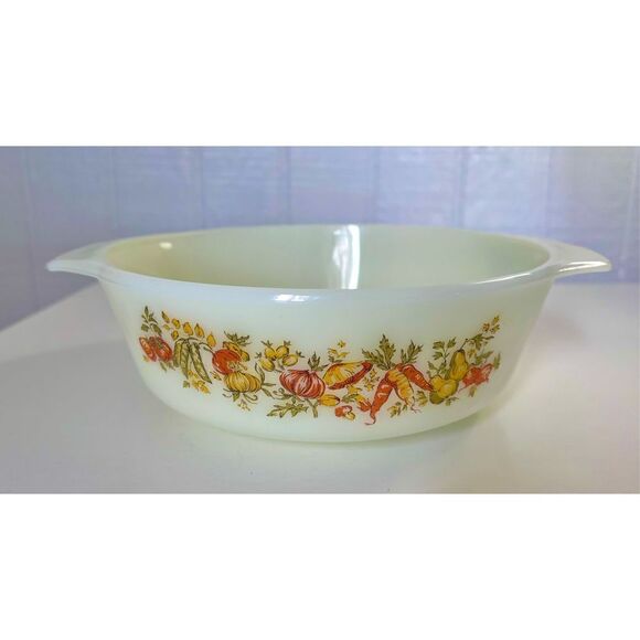 VINTAGE ANCHOR HOCKING 436 1 QUART CASSEROLE DISH "NATURE'S BOUNTY " - Picture 1 of 10